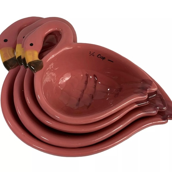 Flamingo Nesting Measuring Cups, Set of 4 - Picture 2 of 8
